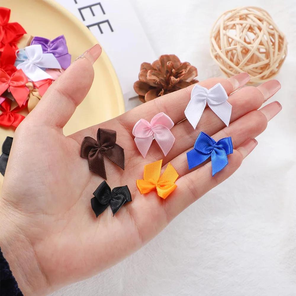 100 Stück/Lot Mini-Satinband-Schleifen Bunte Polyesterband-Schleifen für DIY-Nähprojekte Hochzeitsdekoration Haarnadel Kleidungszubehör – Detail 6