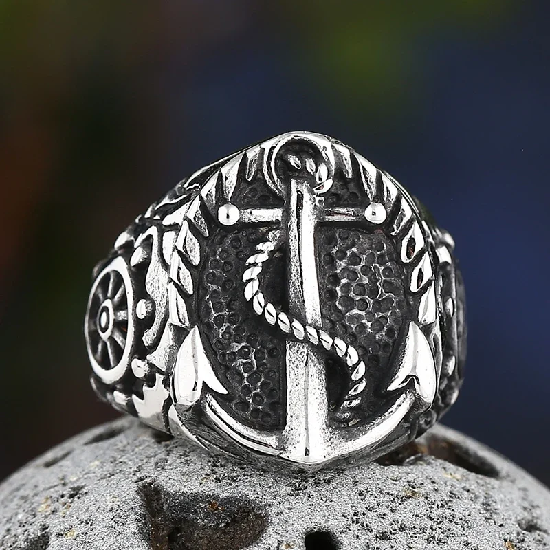 2024 New Design Stainless Steel Classic Bumps Signet Ring Navy Ship Shape Anels For Men Women Fashion Boat Jewelry Party Gift