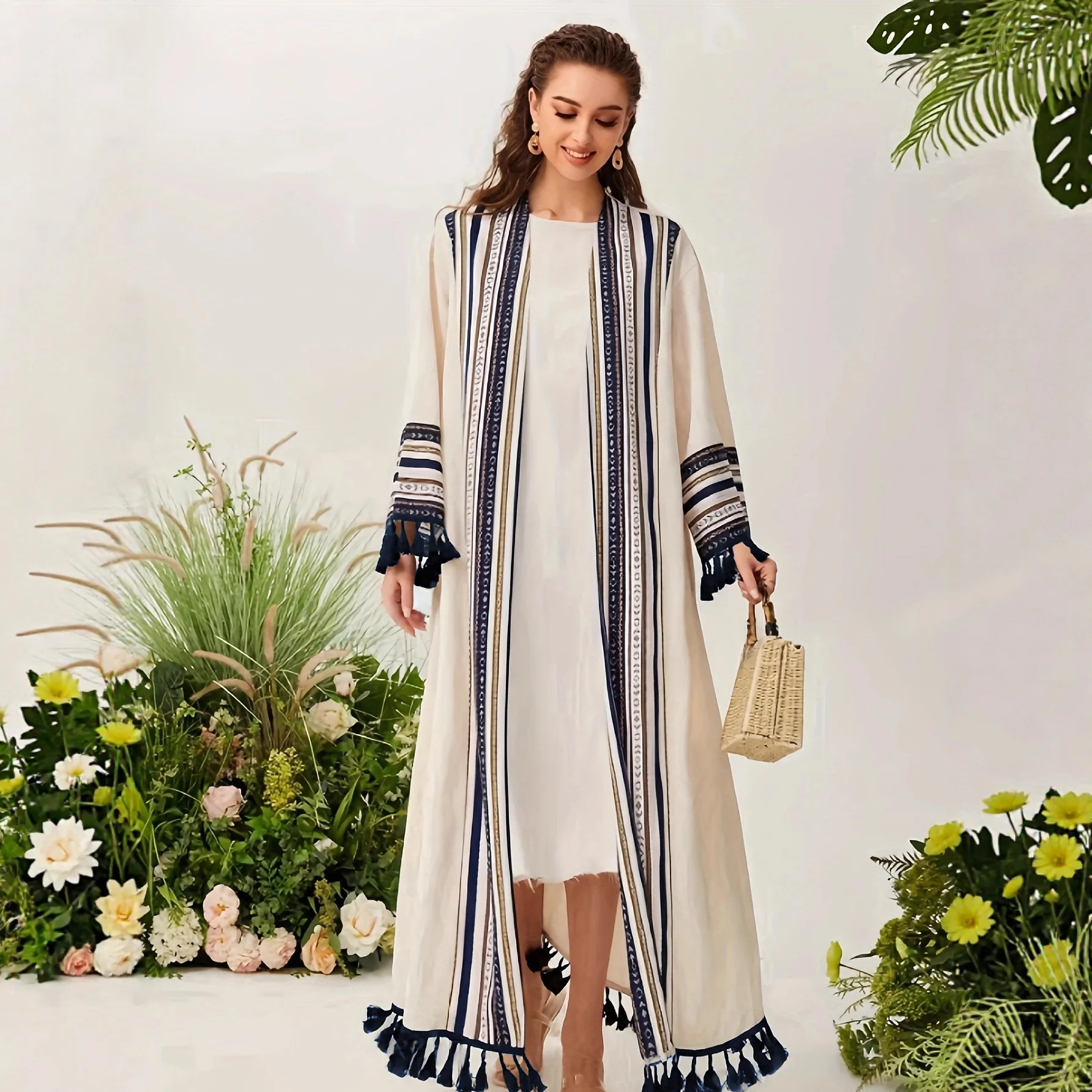 Eid Women Tassel Abaya Striped Cardigan Muslim Long Robe Morocco Dubai Kaftan Jalabiya Ramadan Vestidos Largos Party Caftan Arab