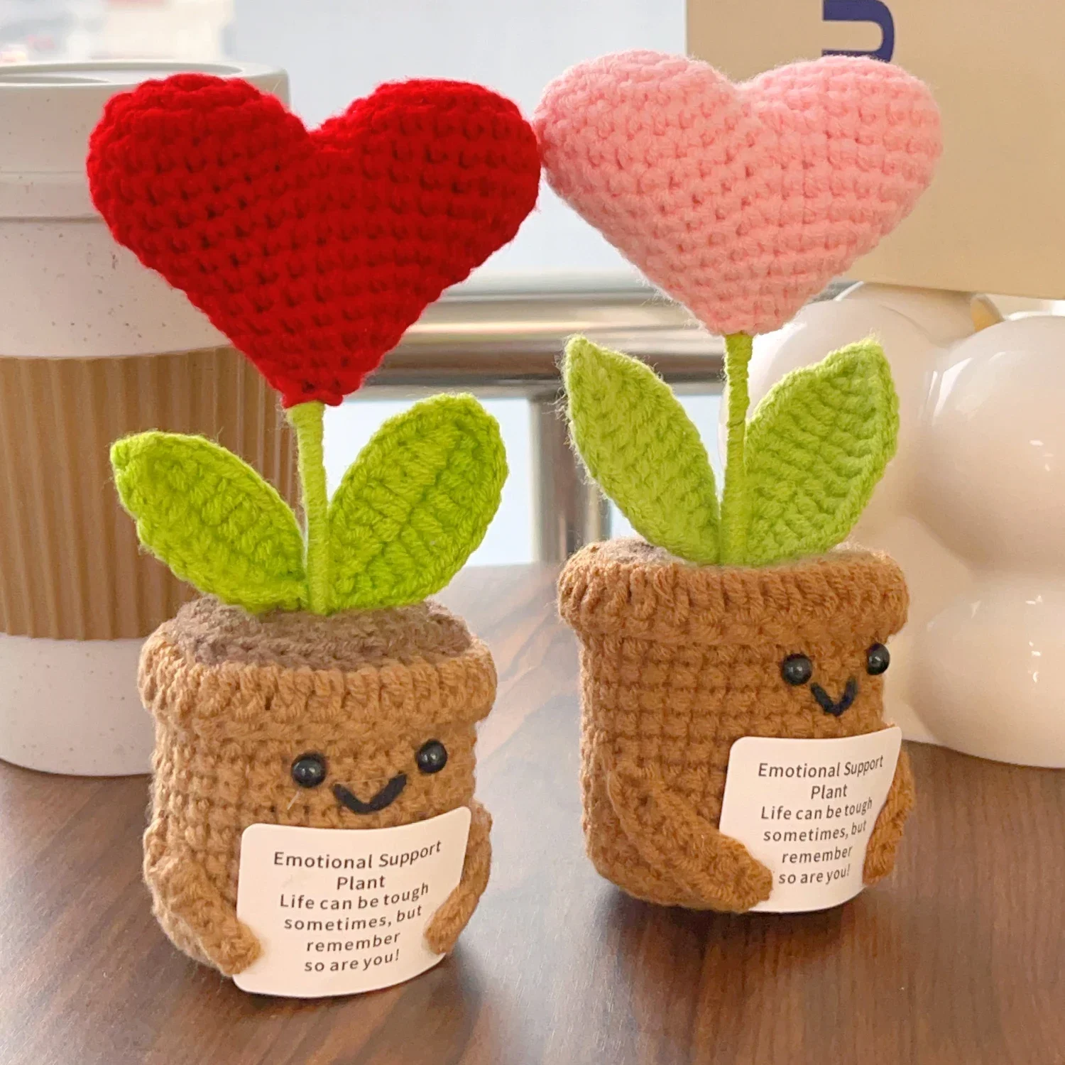 New Positive Energy Heart Flower Doll Hug Pocket Hand-woven Knitting Doll Positive Card Desktop Home Room Decor Ornaments Gifts