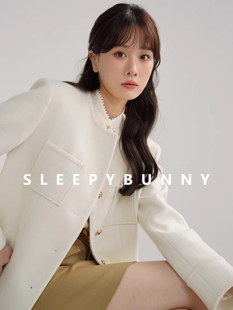 Elegant Tweed Blazer Women Autumn Round Neck Office Coat Gold Buttons Vintage Chic Short Jacket High-End Lady Style Daily Look