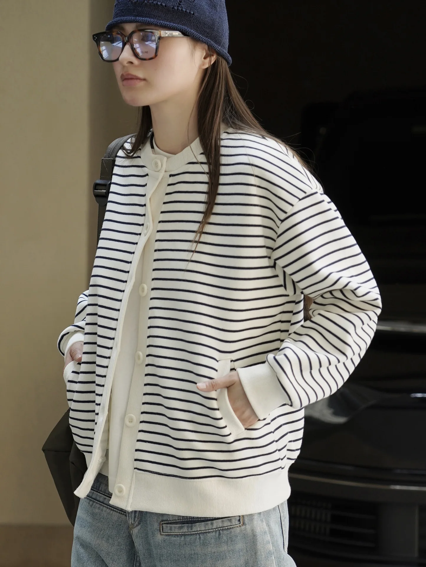 

Autumn new Korean casual style round neck striped sports shirt loose fit for women