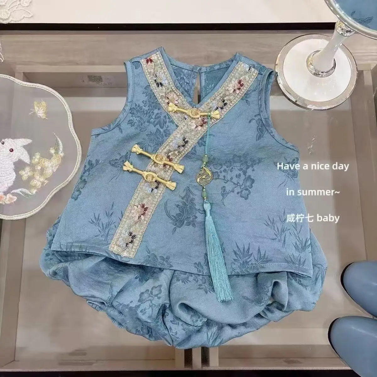 Girls' Baby Summer Set 2026 Fashion New Style Children's Sleeveless Top New+Shorts Chinese Two Piece Set 80-140cm