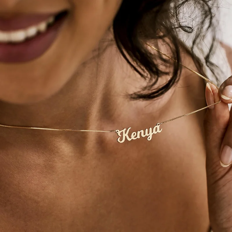 Custom Script Name Necklace for Women,Stainless Steel Personalized Nameplate Pendant Dainty Box Chain Customized Jewelry