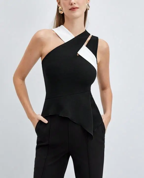 

Top Women 2026 Spring Summer New Crossover Collar Contrasting Color Sleeveless Casual Irregular Hem Slim Fit Daily Vest Top