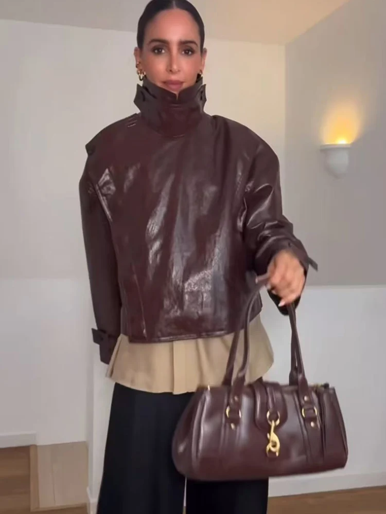 เสื้อโค้ทหนังเทียมผู้หญิงใหม่ ฤดูใบไม้ร่วง 2025 สไตล์ลำลอง ทรงหลวม เสื้อแจ็คเก็ตหนังเทียมสไตล์วินเทจ แขนยาว