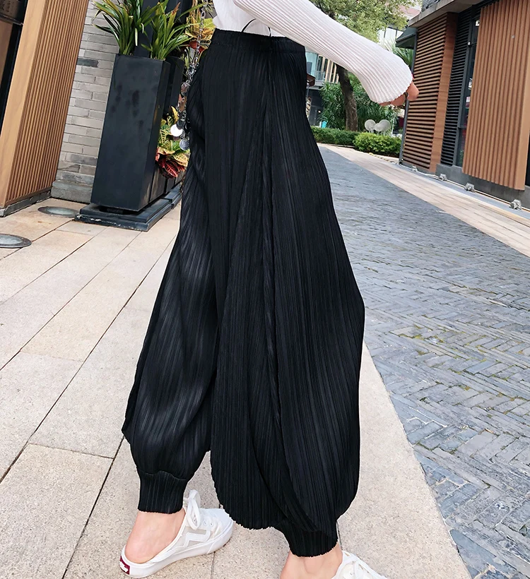 Miyake Pleated Classic Women Pants Bloomers Trousers 2023 Summer Wide Leg Loose High Waist Elegant Causal Pants