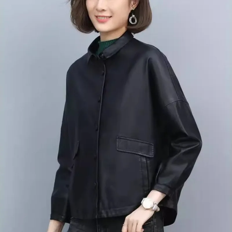 Jaqueta de couro feminina lapelas único breasted emendado bolso jaqueta primavera outono estilo fino moda tamanho grande casaco feminino