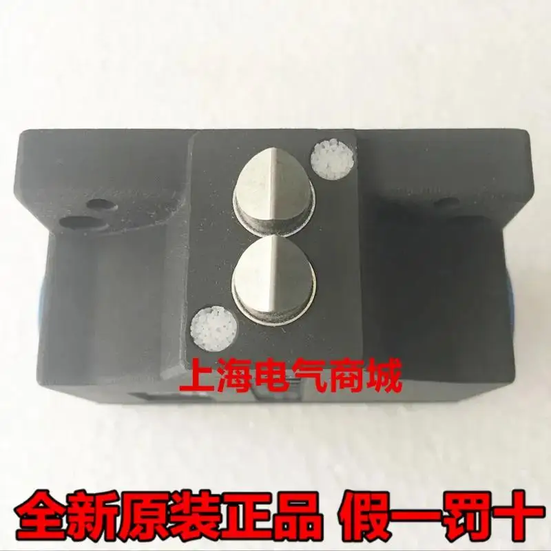 Bns026r Limit Switch BNS819-B02-D12-61-12-10 Travel