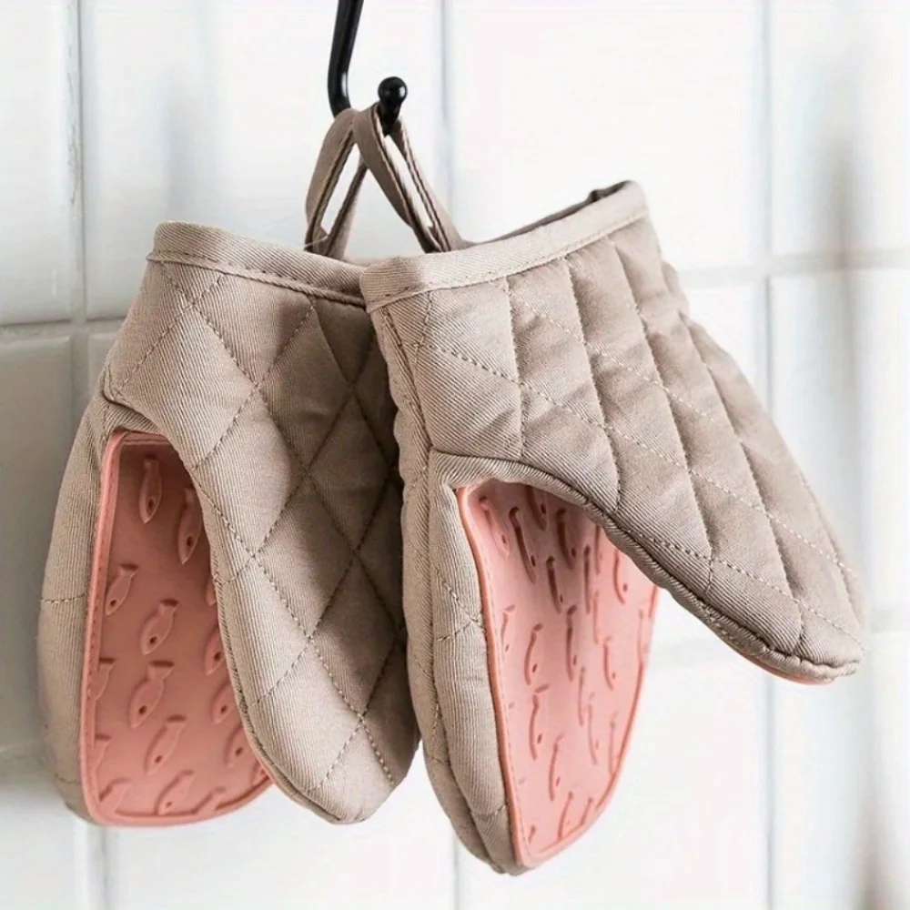 1PC Fish Shaped Silicone Anti Scald Oven Gloves Kitchen Silicone Gloves Tray Dish Holder Oven Gloves Multi-purpose Gloves