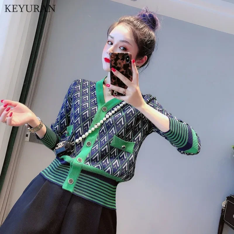 2024 Autumn Winter Sweater Cardigans Women Single Breasted Long Sleeve Vintage Argyle Casual Loose Green Knitted Outwear  Tops