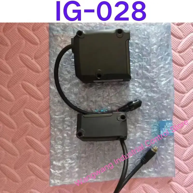 Second-hand test OK ，Displacement sensor IG-028