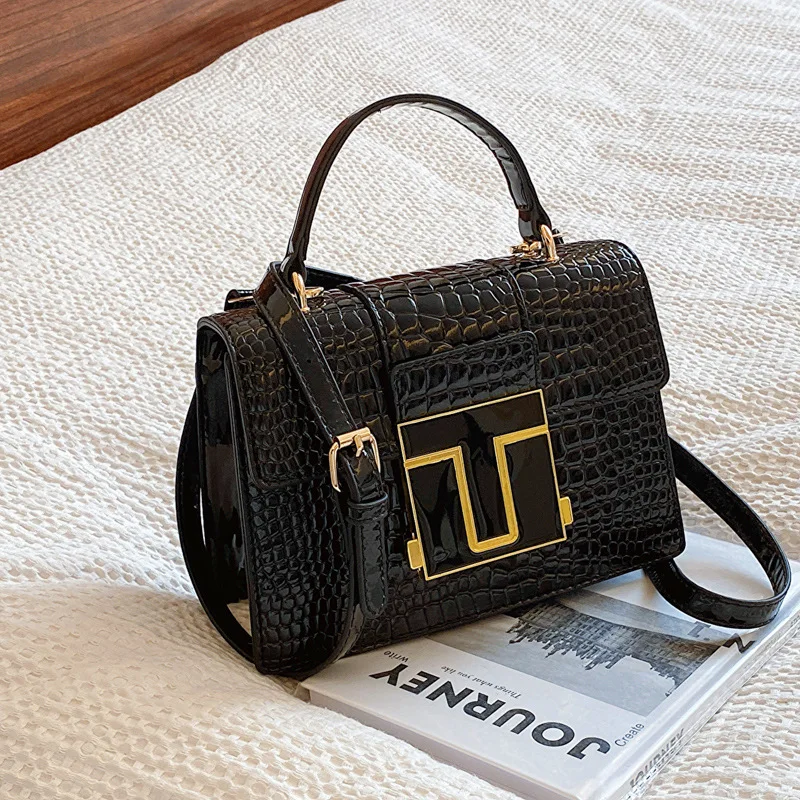 

Женская текстурированная сумка через плечо 2025 года, кошелек через плечо из веганской кожи с крокодиловым принтом и дизайном из смешанного материала