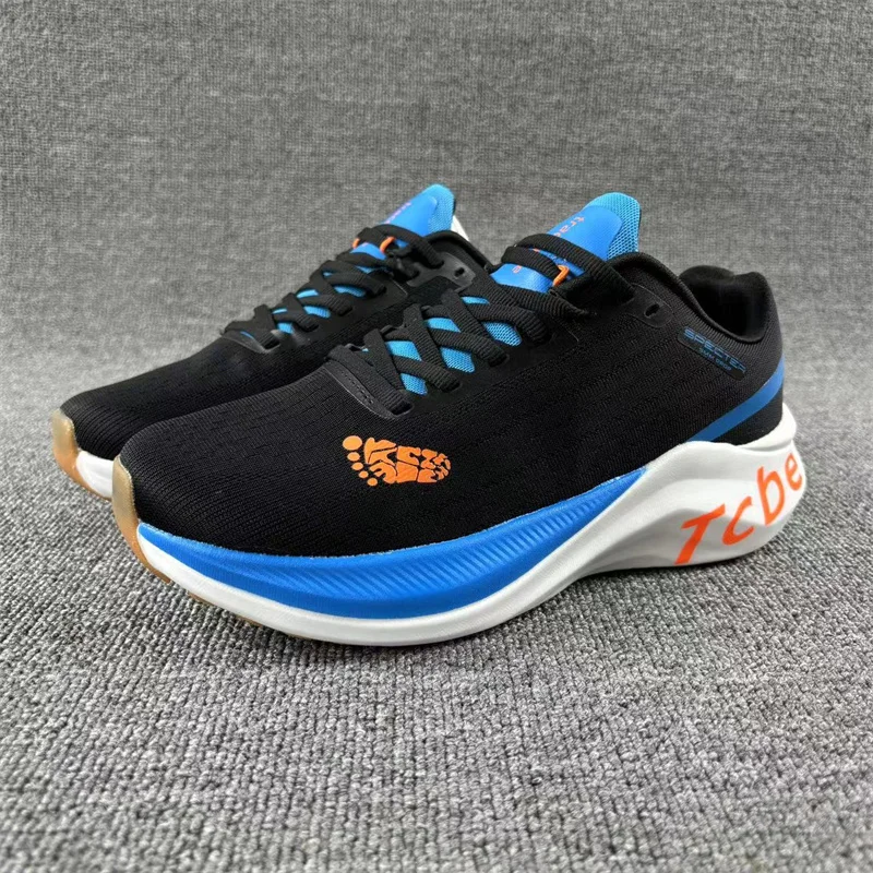 

Hiking Boots for Men Comfortable versatile and durable walking and jogging shoes Sports trainers suitable for both men and women