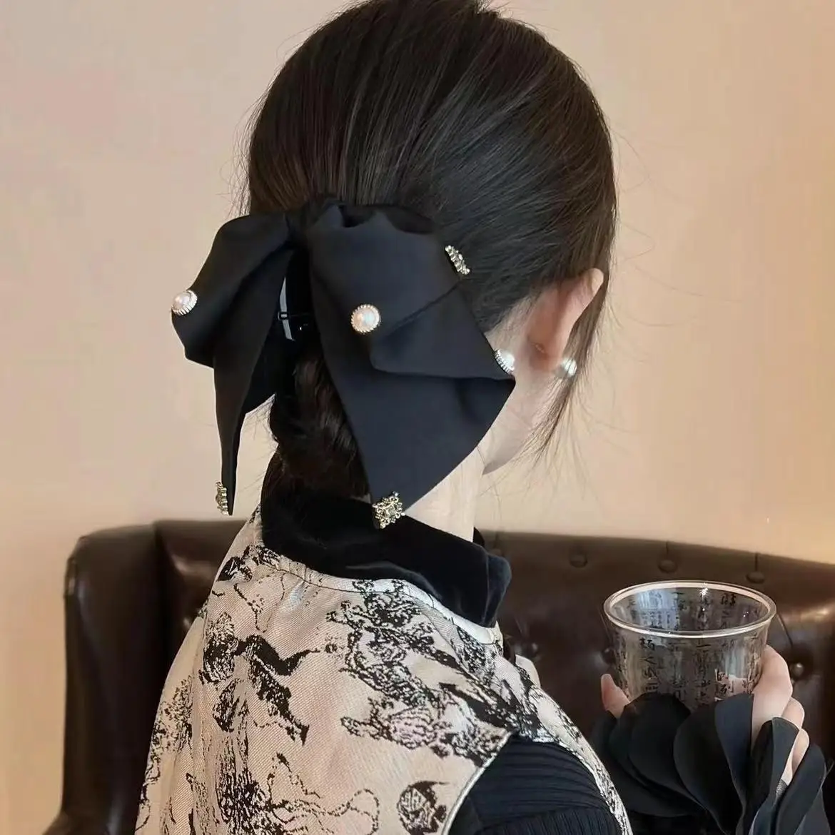 Hepburn style High end silk bow clip headband Korean style versatile ponytail clip fashionable low ponytail hair accessory