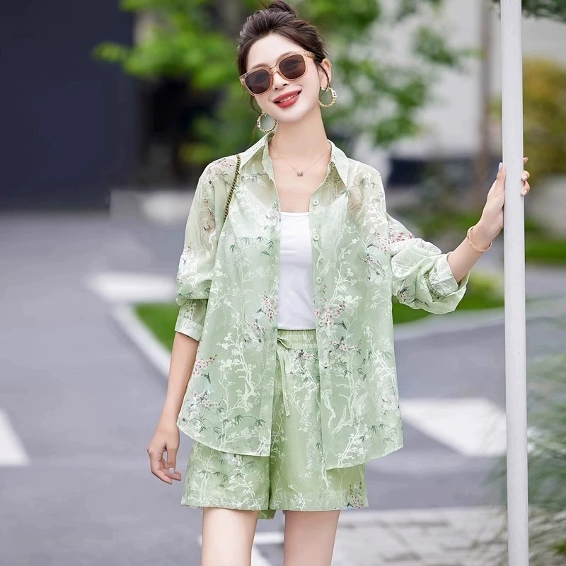 

Chinese Short-sleeved Top Short suit Women's New Printed Sunscreen National Style Fashion Buckle suit Top Shorts Two-piece Set