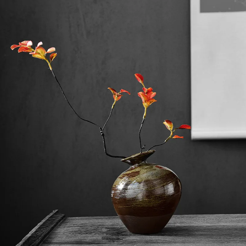 Japanese-style black pottery vase imitation stone abstract golden