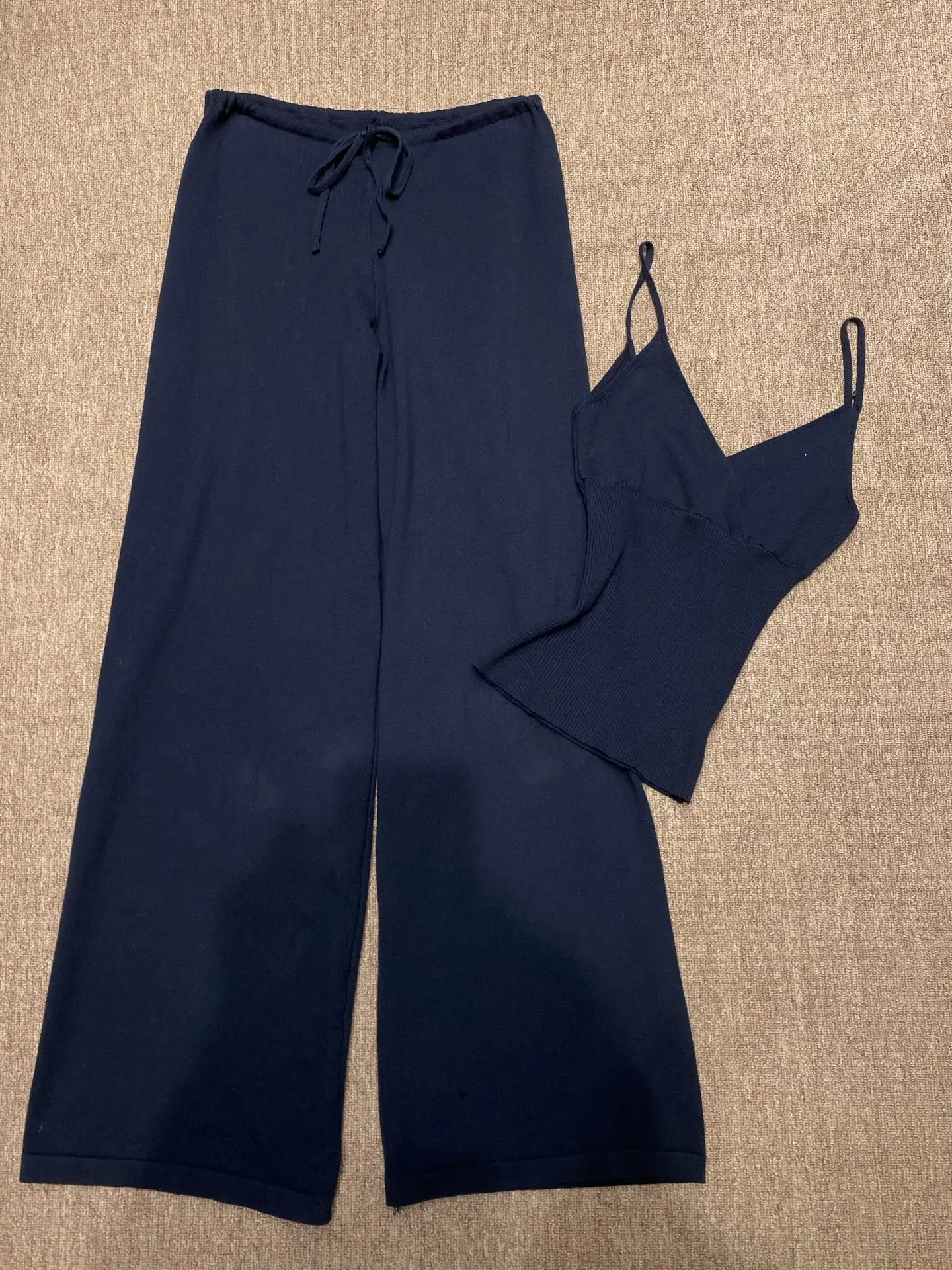 

Faionable Slimming Strap Vest Wide Leg Pants Two Piece Set Women's Ensemble Spring Season 3%-50% Conent Content