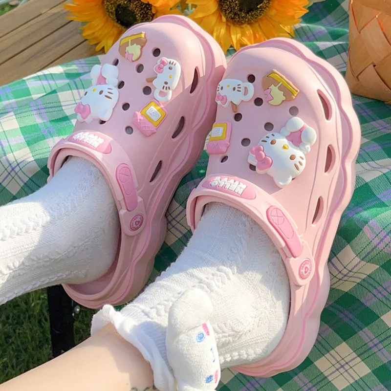 Sanrio Hello Kitty Y2k Kawaii sandały damskie letnie Cinnamoroll Kuromi buty na plażę dziewczęce Fashon antypoślizgowe buty zwiększające wysokość