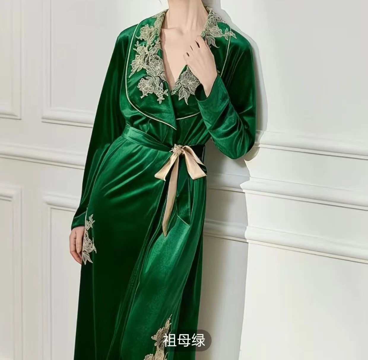 

Роскошный женский длинный велюровый халат-кимоно с цветочной вышивкой, осень-зима, новый банный халат, женская одежда для сна, женский длинный халат