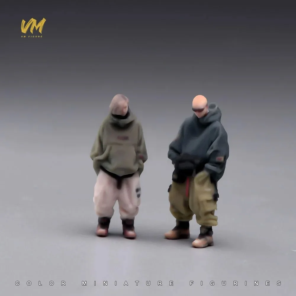 Vm 1/64 Scale Industrial Style Cool Couple Miniature Ornaments 3D Color Print Resin Figures Scene Model Decorations
