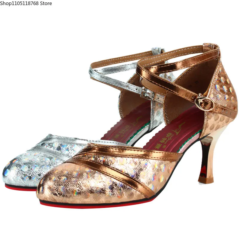 

Женские профессиональные блестящие танцевальные туфли с закрытым носком для сальсы, танго, бальных танцев, латинской самбы, бачаты, выступлений