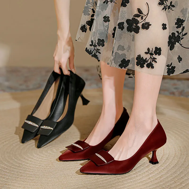 

Elegant Red High Heels Women's Pointed Toe Shoes Thin Heel Fashionable Spring Season PU Lined Single Shoes for Daily Wear