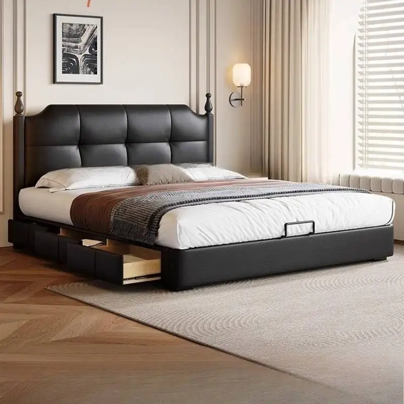 Black Simple Wood D…