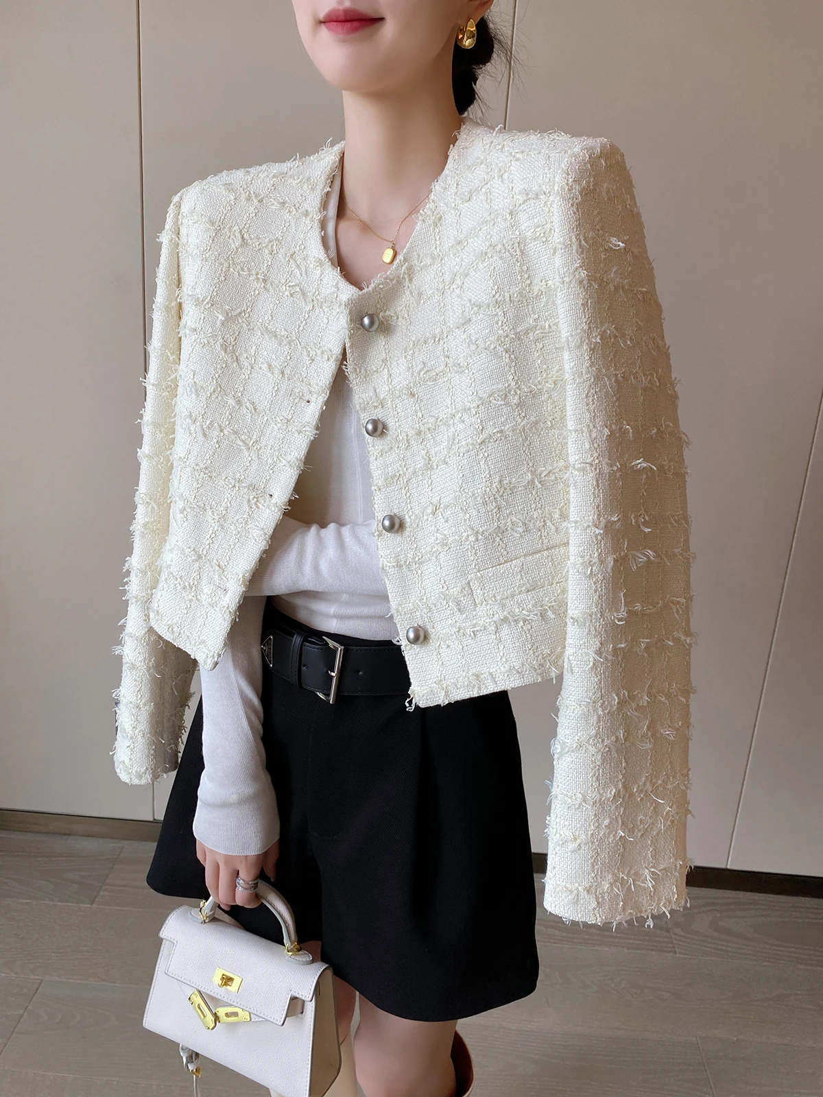 Women's Autumn Fashion White Fragrant Coat Round Neck Long Sleeve Jackets