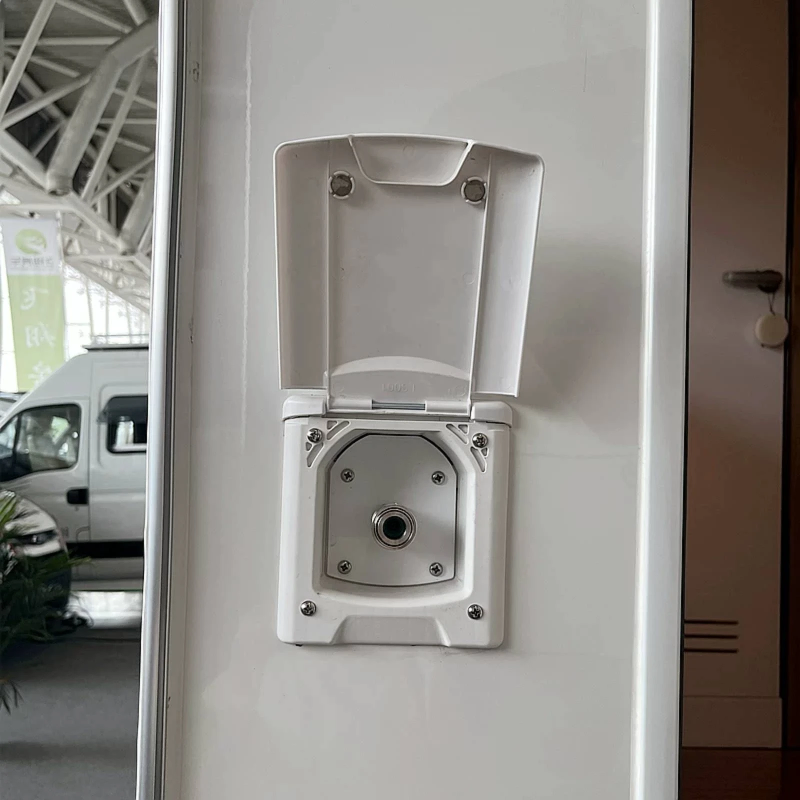 RV External Water Inlet Box IP44 Waterproof Recreational Vehicle Water Fill Cover Exterior RV Shower Point Box Secure Lid
