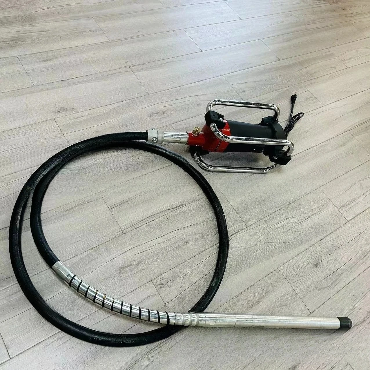 Concrete vibrator, direct supply,