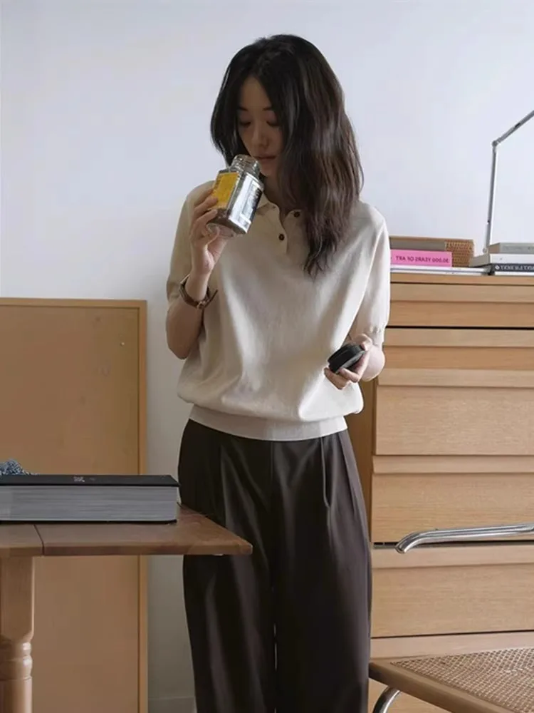 เสื้อไหมน้ำแข็งถักลายดีไซน์เฉพาะตัว แขนสั้น ทรงเกาหลี แฟชั่นฤดูร้อนสำหรับผู้หญิง ผ้าบางเบา ใส่สบาย