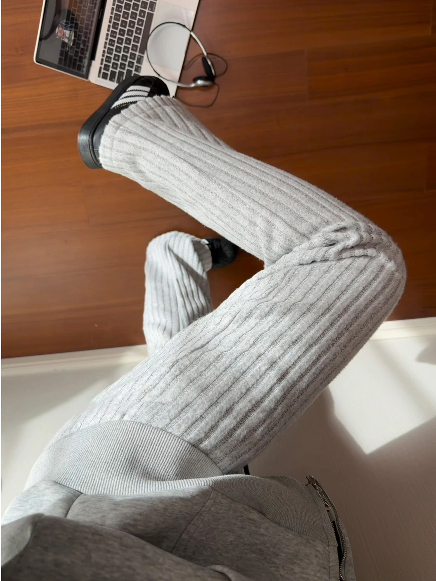 

Light ey American Sle Thi Woolen Casual Pants Men's Autumn Winter Thiened Fce Micro Flared Straight Leg Pants