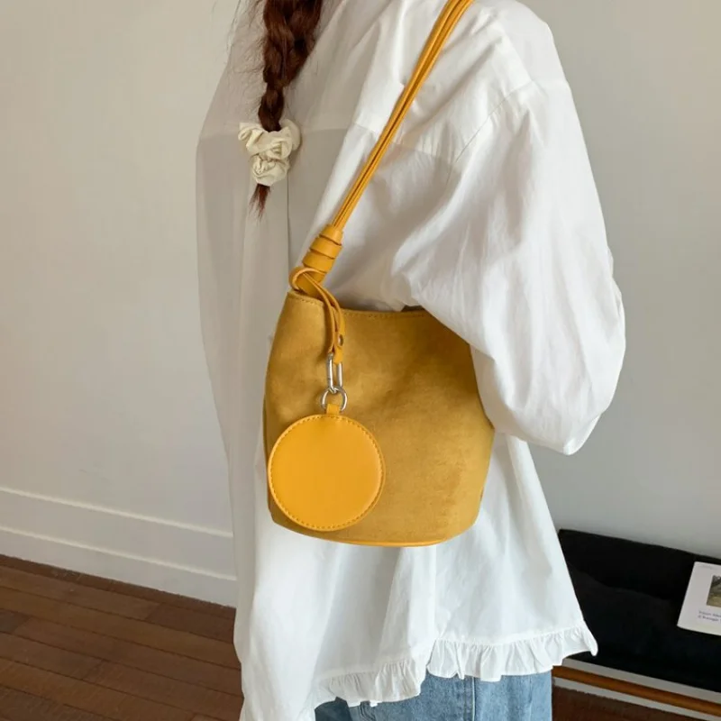 

Elegant Leather Women's Handbag High-End Luxury Brand Classic Fashionable Stylish Hardware Trendy Bag​