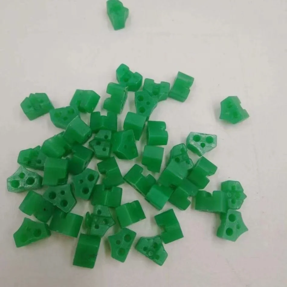 40pcs/Bag Azdent Silicone Add On Wedges Can Heat Treatment Up To 150 °C.