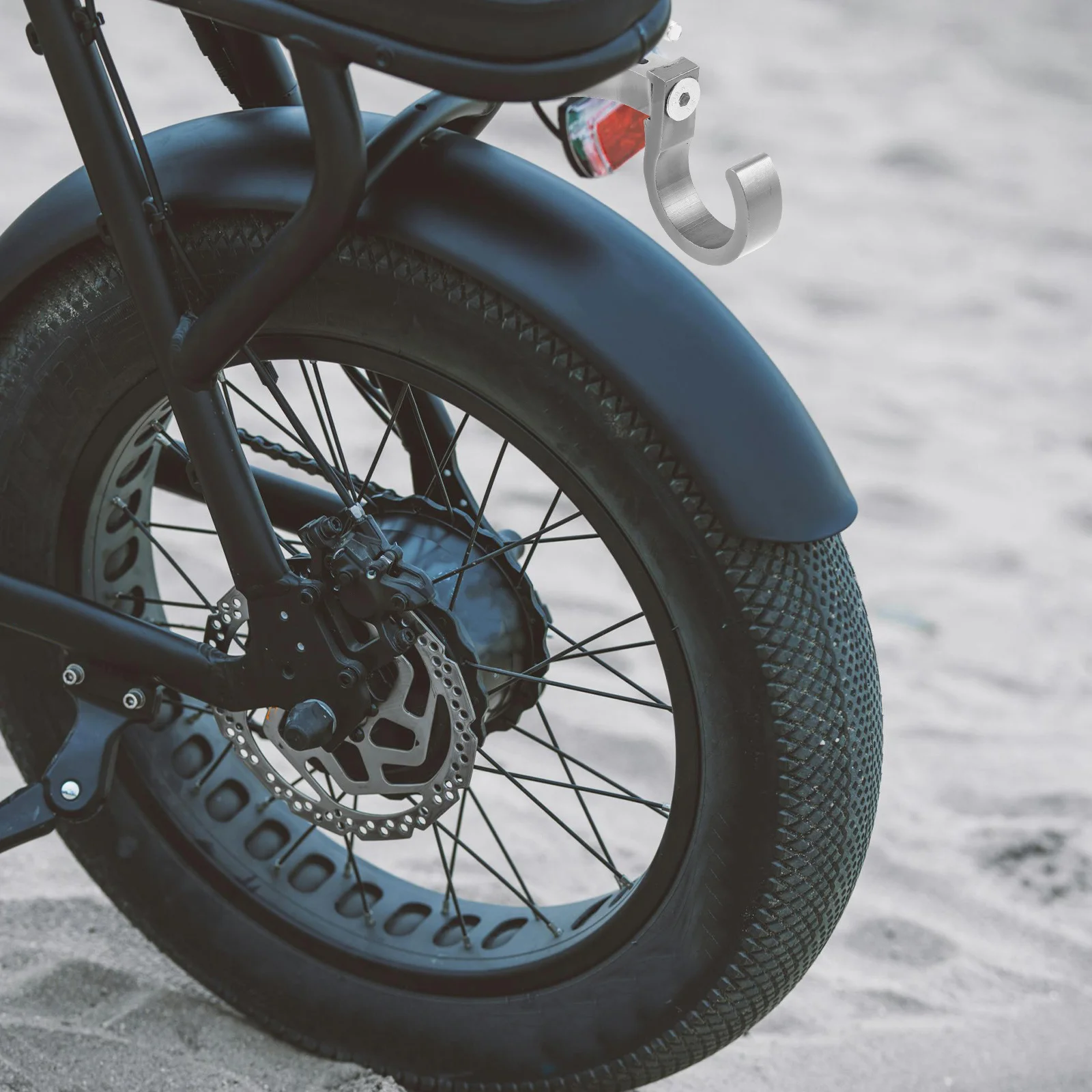 

Electric Vehicle Hanging Hook Aluminum Multi-Function Scooter Hanger Handlebar Hook for Moped Accessories