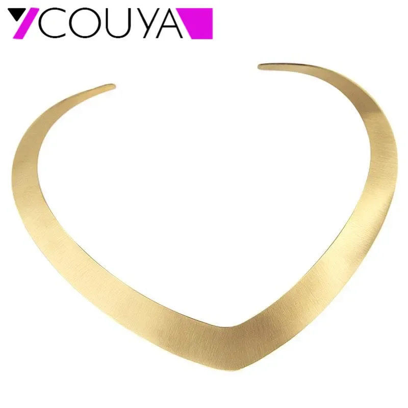 New Design Stainless Steel Yellow Color Nice Heart Shiny Plain Choker Necklace Women Punky Necklace Jewelry European Style