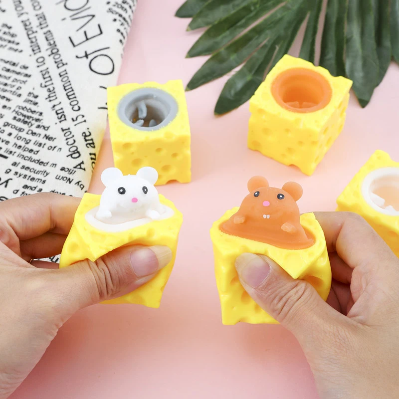 Cartoon CarrotSqueeze Toy Pinch Relax Hamster Toy Decompression Squeeze Toys Fidget Sensory Toys For Kids Adults Gift - Image 5