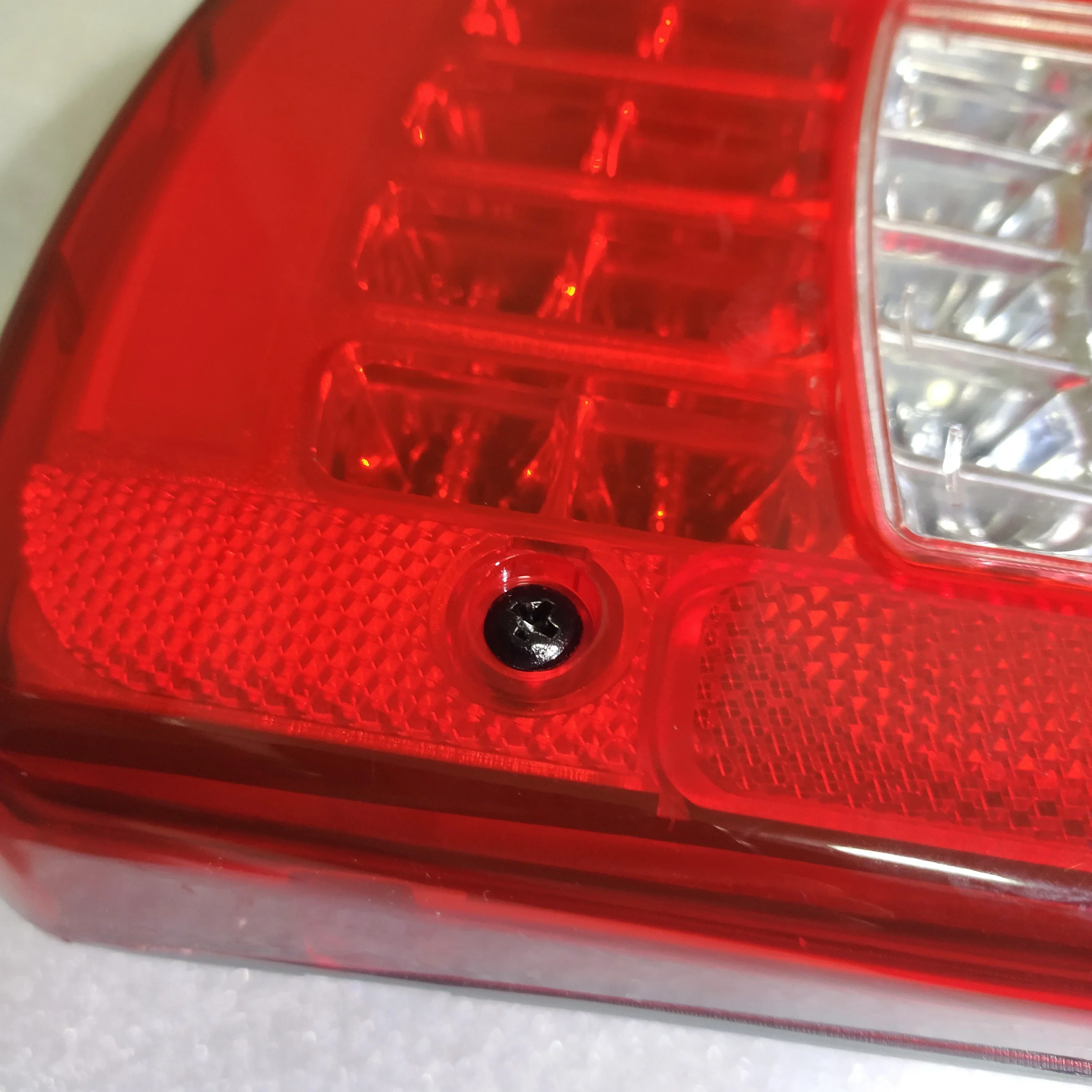 1 LED Style Tail Light Assembly for Truck Trailers or Engineering Vehicles IVECO