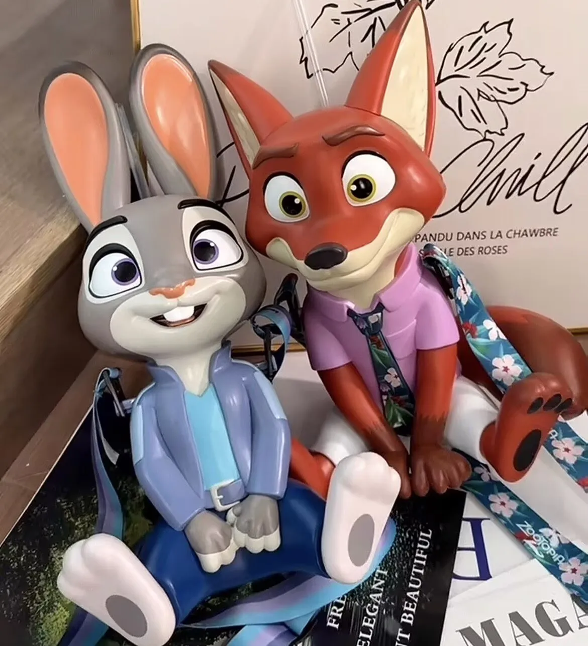 

Official Zootopia Collection - New Nick & Judy Strap Water Bottle