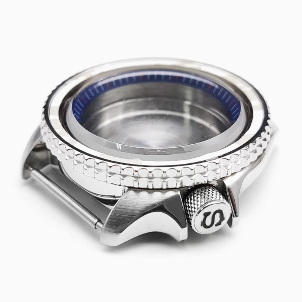 42mm NH35 시계 케이스 사파이어 스테인레스 스틸 경사진 가장자리 50m 방수 케이스는 NH35/NH36 무브먼트 케이스에 적합하며 저자극성입니다.