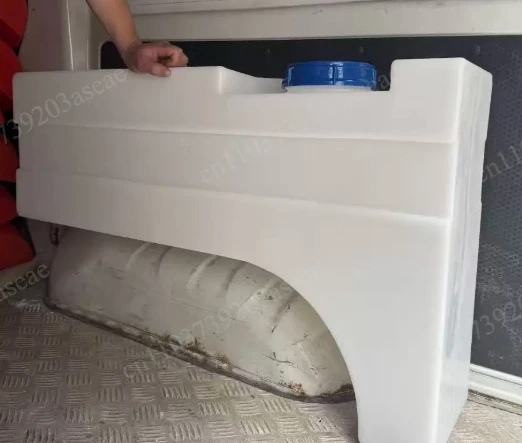 Automotive Wheel Hub Water Tank, Food-Grade PE Water Storage Bucket, Half-Covered Pickup Truck Water Tank, Rectangular