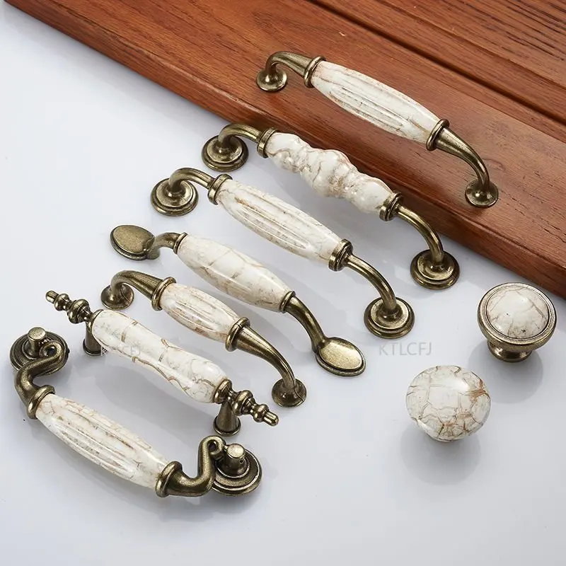 Handle Furniture WHite Ceramics Golden Flower Kitchen Door Pulls Drawer Drawer Fashion Handles Wardrobe Knobs Cabinet Pulls