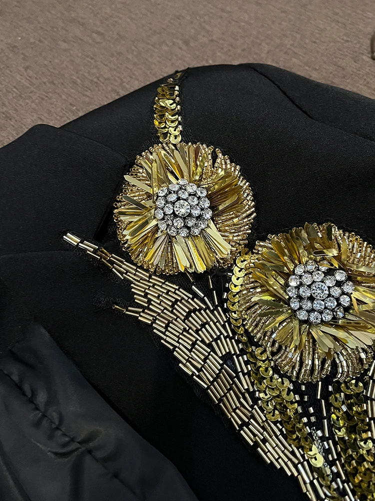 

Новый модный легкий роскошный маленький костюм Jaet с золотой цветочной вышивкой и тяжелыми украшениями, утягивающая женская верхняя одежда