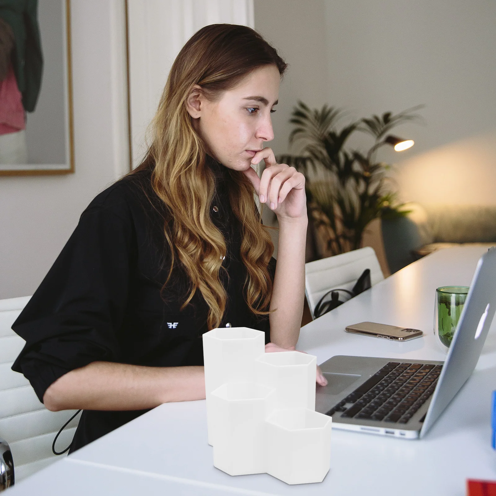 

1Pcs Hexagonal Pen Holder Multifunctional Desktop Organizer Storage Box for Stationery Office Supplies