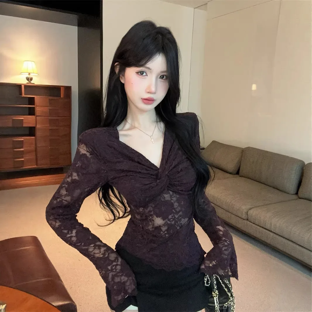 

Повседневные кружевные фиолетовые белые топы с v-образным вырезом, женские весенние сексуальные топы с узлом, прозрачная многослойная рубашка с вырезом, универсальные наряды для поездок на работу