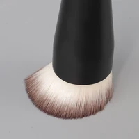 Pinceaux de maquillage, correcteur de fond de teint, couverture coudée sans couture, crème liquide synthétique, cernes, cosmétiques, brosse de Contour, outil de beauté 4