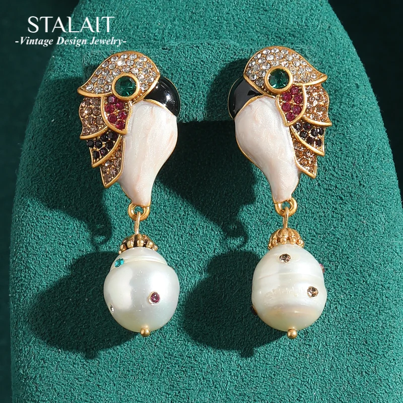 

Vintage Rhinestones Bird Pearl Earrings Woman Freshwater Drop Dangle Luxury Bridal Charm Antique Gold Color Jewelry Accessories