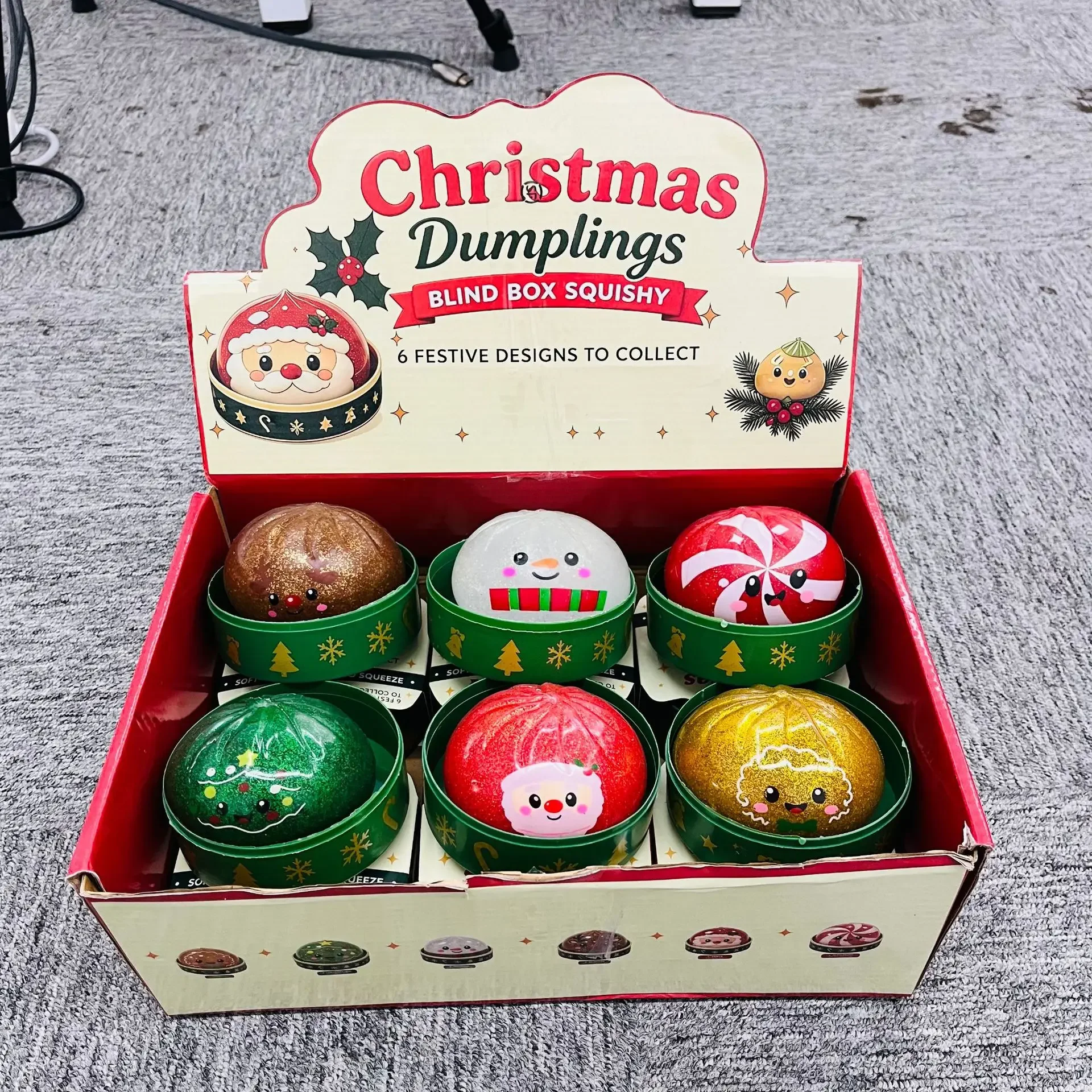 Christmas themed steamer, Christmas reindeer shape, squeezing, kneading, music, children's adult party, blind box gift