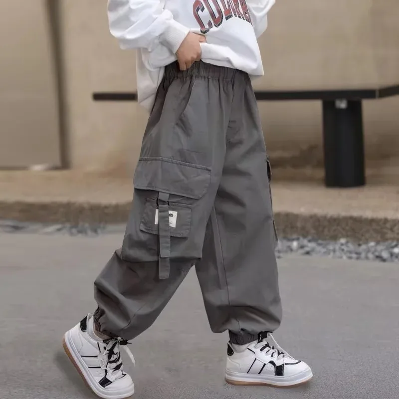 4-14 Jahre Jungen Casual Latzhose UNITIM Herbst Kinder Jungen Cargo-Hose Lose Elastische Taille Junior Jungen Hose mit Schriftzug Kinder Jungen Hose – Detail 21